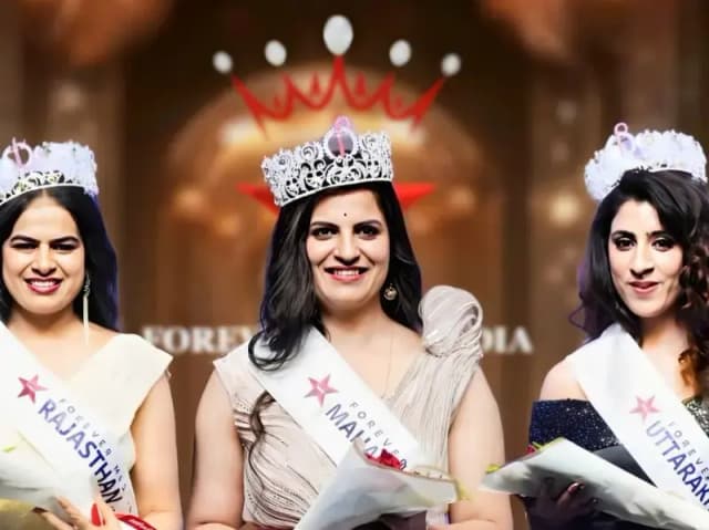 Sonbhadra News: जयपुर में फॉर एवर यूनिवर्स और इंडिया ग्रैंड फिनाले का आयोजन, डॉ. सृजना देवी बनी मिस फॉरएवर यूनिवर्स इंडिया.