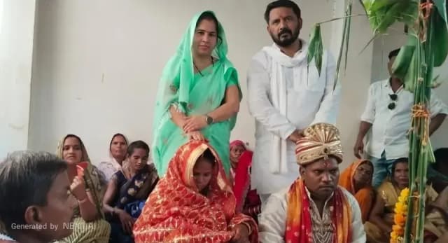 Chandauli News: आर्थिक तंगी से टूटने वाली थी बेटी की शादी, जिला पंचायत सदस्य बबीता यादव ने निभाई अभिभावक की भूमिका.